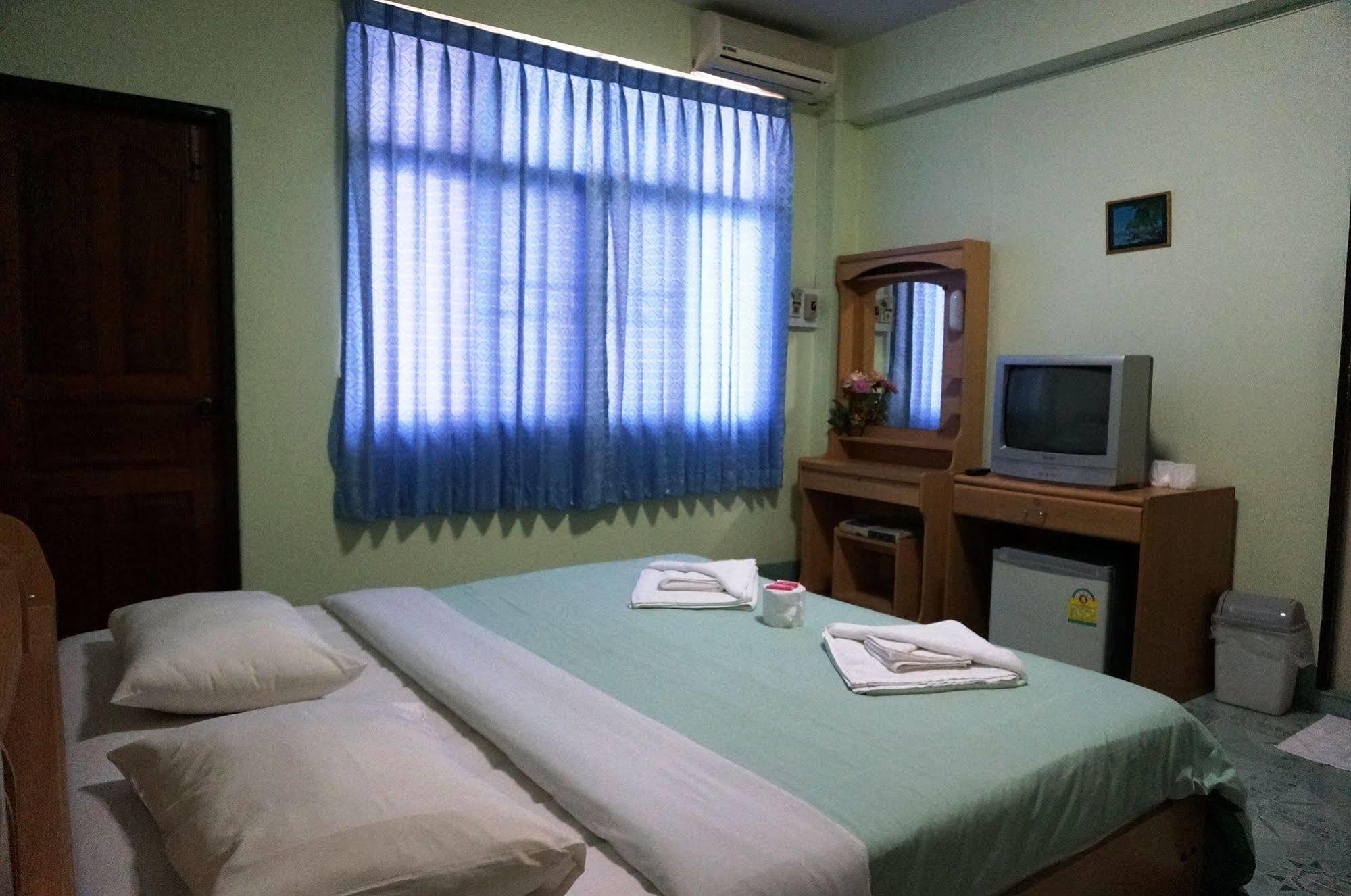 Celtic Inn Guest House Huahin Kültér fotó
